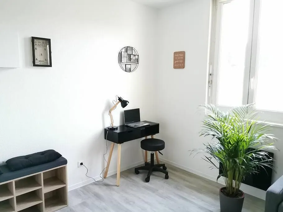 Le Biking *Studio Lourdes 0*,